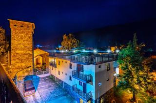 Guesthouse David Zhorzholiani - Mestia - 0