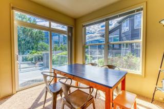 Beaches and Breezes on Wapato - 4 Bed 4 Bath Vacation home in Wapato Point - 9