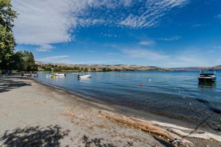 Beaches and Breezes on Wapato - 4 Bed 4 Bath Vacation home in Wapato Point - Manson - 9