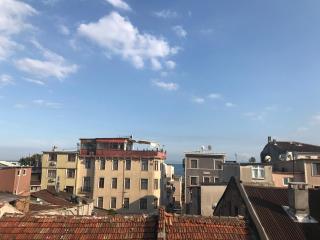 Goji's Apartments - 7