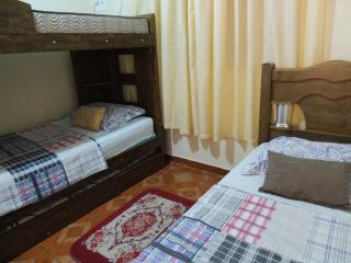 Quartos Em Casa In Caxias da Paraíso - 2