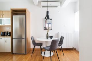 Delightful 1BD Apartment in Plaka by UPSTREET - 1