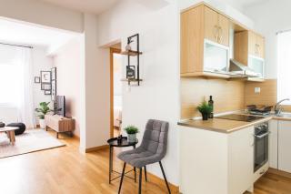 Delightful 1BD Apartment in Plaka by UPSTREET - Athen - 2