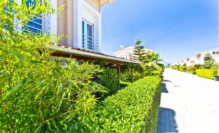 Paradise Town Villa Premium - 1