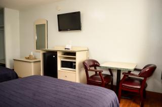Economy Inn - West Palm Beach - 8