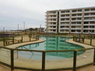 Moderno departamento, inmejorable vista al mar - 6