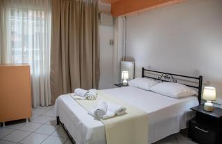 Christine's downtown suites - Kavala - 9