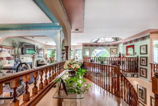 Diana's Luxury Bed and Breakfast - 2