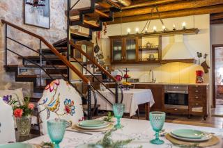 Stone Built Villa Galatia, Poolside & Perfect View - Karés - 2