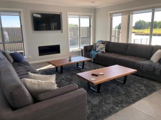 Lake Resort on Black Bull - Yarrawonga - 7