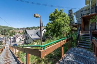 Woodside Place - 5