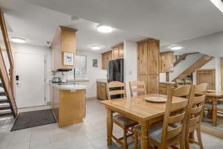 Woodside Place - 6