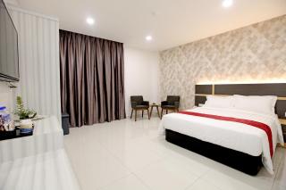 B&L HOTEl - 4