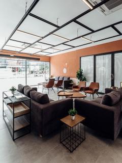 Clay Hotel Udonthani - 4