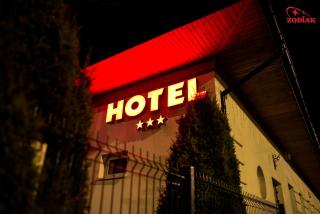 Hotel Zodiak - 7