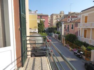 La Casa Del Merlo by Holiday World - Sestri Levante - 2