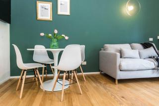 JOIVY Fresh Family Apt for 5 near City Life - Milan - 9