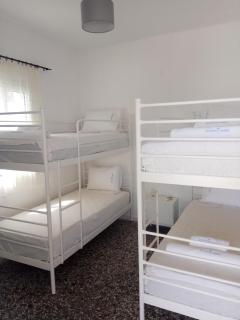 Grandma Vasiliki Rooms To Let - Ios Chora - 9