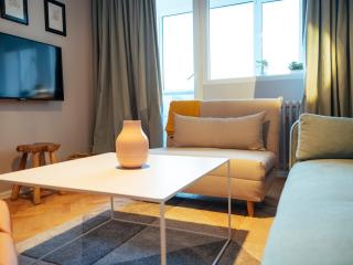 ParkLake Design Apartment - Fabulous View - Netflix - Bucharest - 5