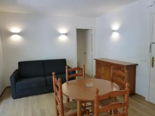 Rentalmar Delfos Playa - 1