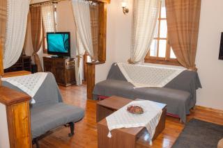 Platos's Academy Studio 100m² (4min METRO) - Athen - 4