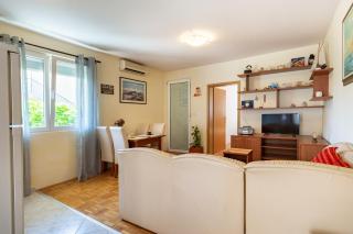 Apartment Sweet - 3