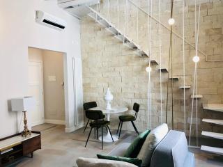Alma White Suite - 9