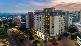 Win Sky Hotel - 6