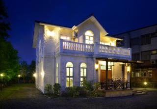 Dancing Butterfly Inn Family sliding BnB - 5