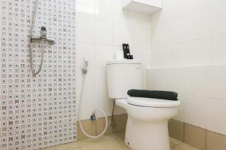 Best Deal Bassura Studio Apartment By Travelio - 5