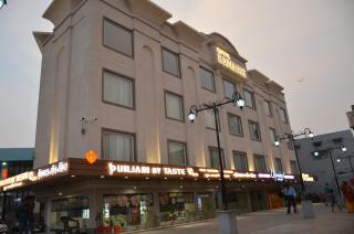Hotel Radiance - Bareilly - 8