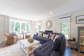 3 Bed 2 Bath Vacation home in West Tisbury - 1