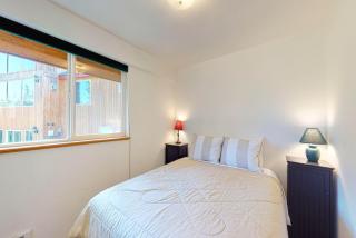 Towering Pines Cabin & Game Room - 5