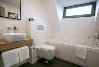 Reverence Boutique Hotel - Warna - 3