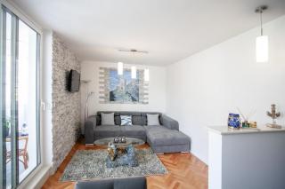 Newly renovated apartment ''Marin'' in the center! - Omiš - 8