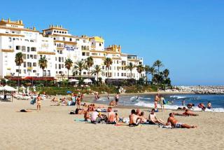 FRONT PORT LINE SLEEPS 6 - Marbella - 3