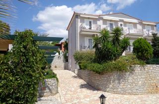 Leonidas' apartment with sea view - 0