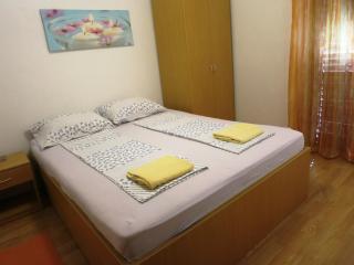 Apartments Delibasic - Rogoznica - 1