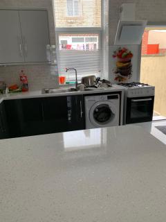 Entire 6 Bed 5 Star Luxury House FREE WiFi nice views - 6