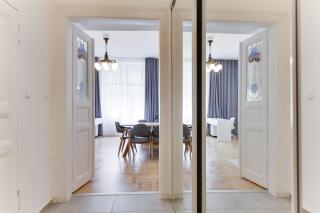The Dancing House Residence, Two Bedroom Apartment with Balcony near river! - Prague - 7