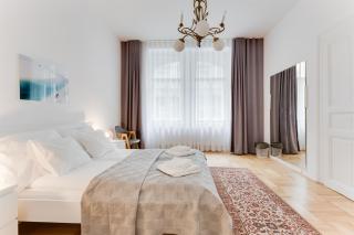 The Dancing House Residence, Two Bedroom Apartment with Balcony near river! - Prague - 9