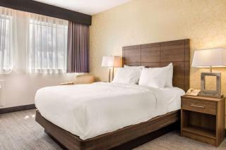 Quality Hotel Dorval Aeroport - 9