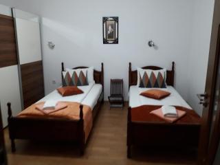 Mary Apartment - Sibiu - 9