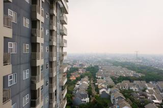 Minimalist Studio Room at Bintaro Icon Apartment By Travelio - 2