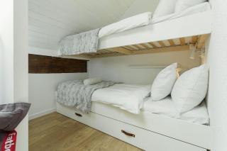 Apartment Midi Loft - A Central Chamonix Mountain Haven - 6