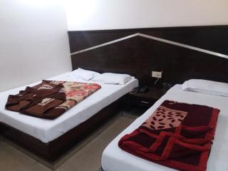 Hotel Roma Villa - 1