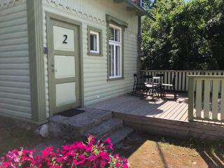 Kreutzhouse - Haapsalu - 0