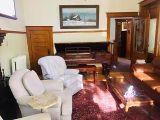 Le Petit Château Montebello B&B - 4