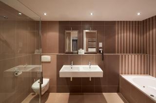 Van der Valk Hotel Hardegarijp - Leeuwarden - 3