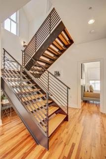 Contemporary Home in Perfect Location - 207 B St Philip Street - 1